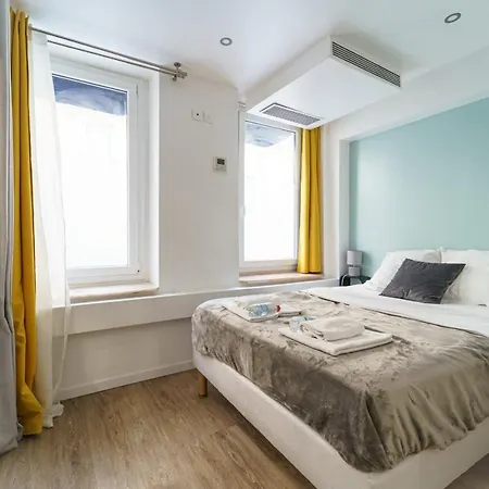 Apartment Parisian Flat With Sauna Paris